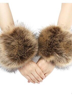 Faux Fur Wrist Cuffs Fluffy Wrist Warmers Adjustable Arm Warmers